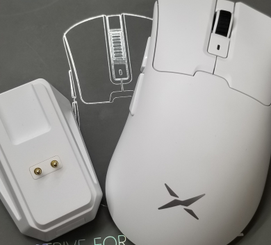 Chuột Gaming Không Dây Delux M900 Pro+ White 2nd - PAW3395 