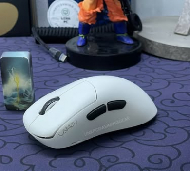 Chuột Lamzu Thorn 4K White 2nd đẹp